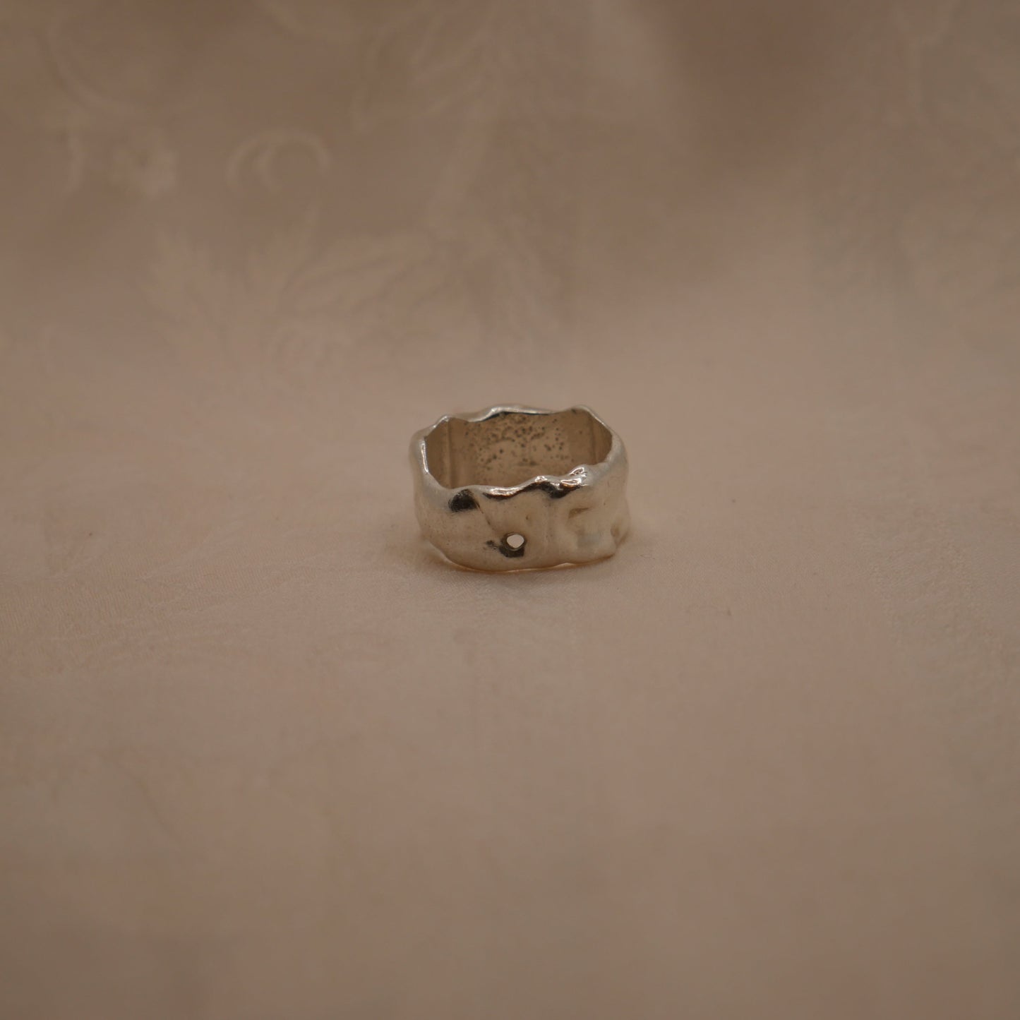 Midi Molten Ring